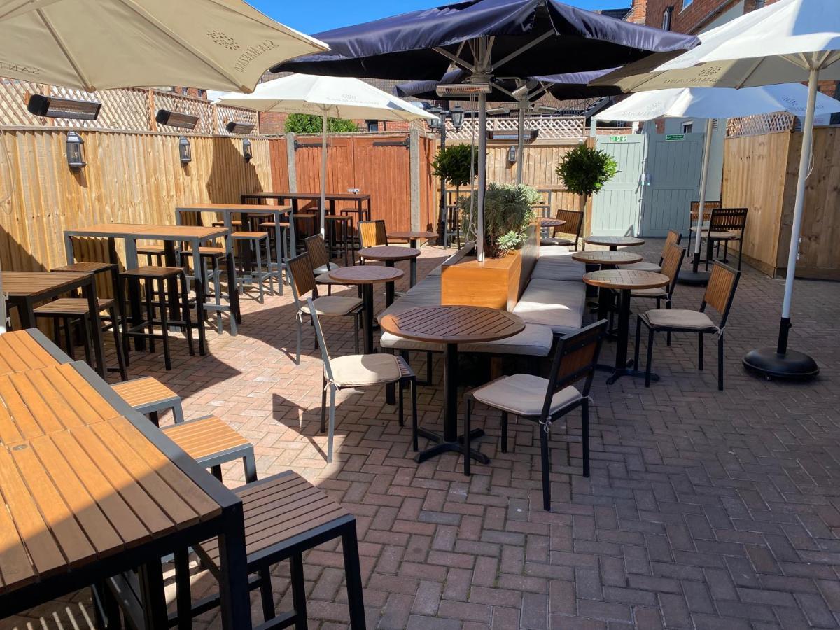 The Peppermill Town House Hotel & Restaurant Devizes Exterior photo