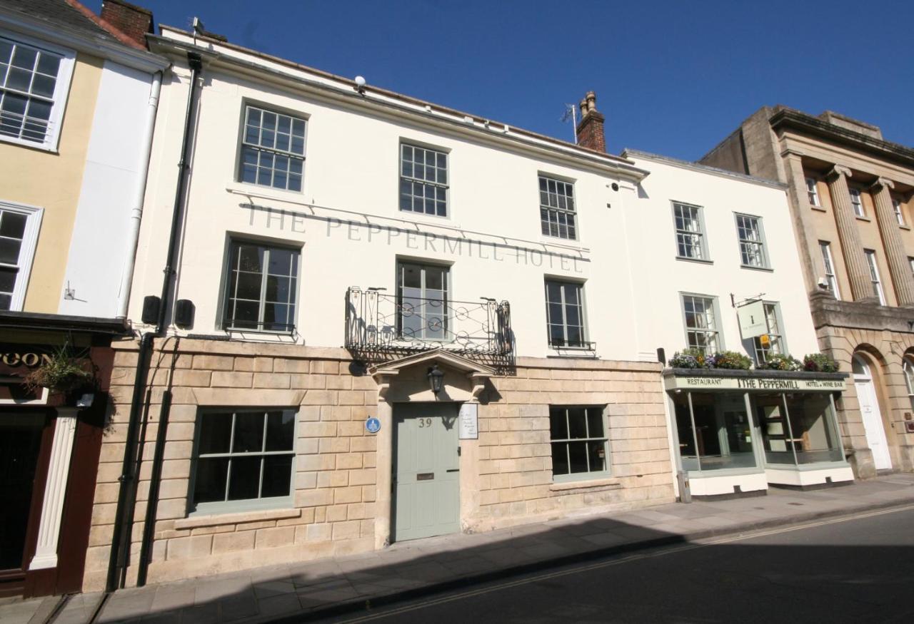 The Peppermill Town House Hotel & Restaurant Devizes Exterior photo